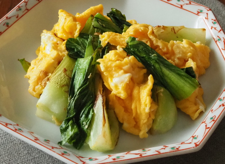 ふわふわ卵とチンゲン菜の中華炒め
