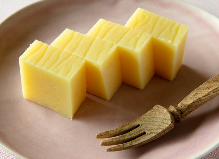 さつまいもと甘酒の芋ようかん