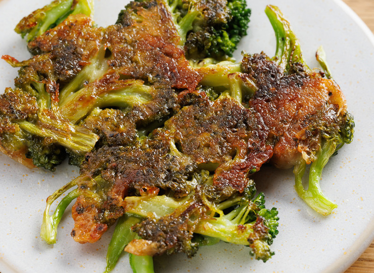 ブロッコリーのカリカリチーズガレッド