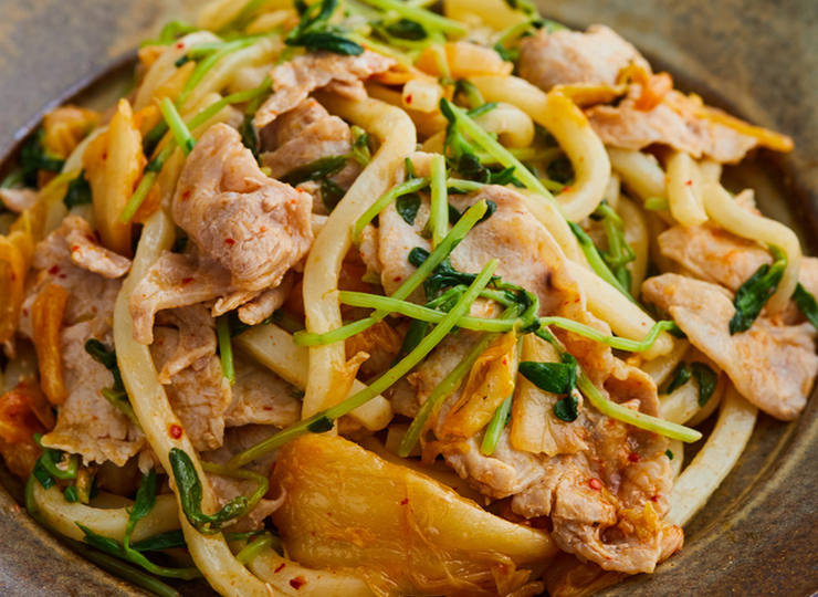 電子レンジで 豚キムチうどん