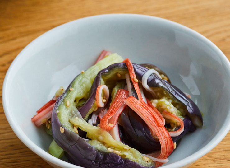 なすとかに風味かまぼこの中華ナムル