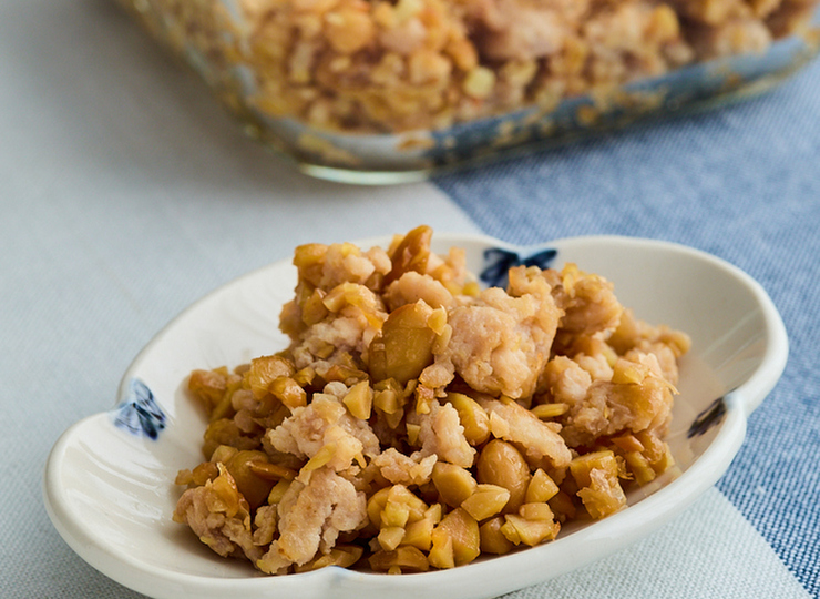 大豆とひき肉のそぼろふりかけ