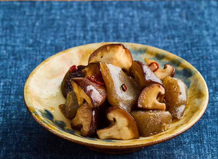 こんにゃくとしいたけの甘辛炒め