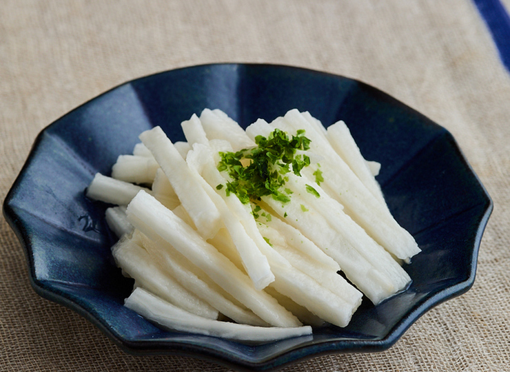 長いもの白だしあえ