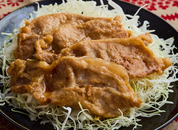 キャベツを食べる 豚肉の甘辛焼き