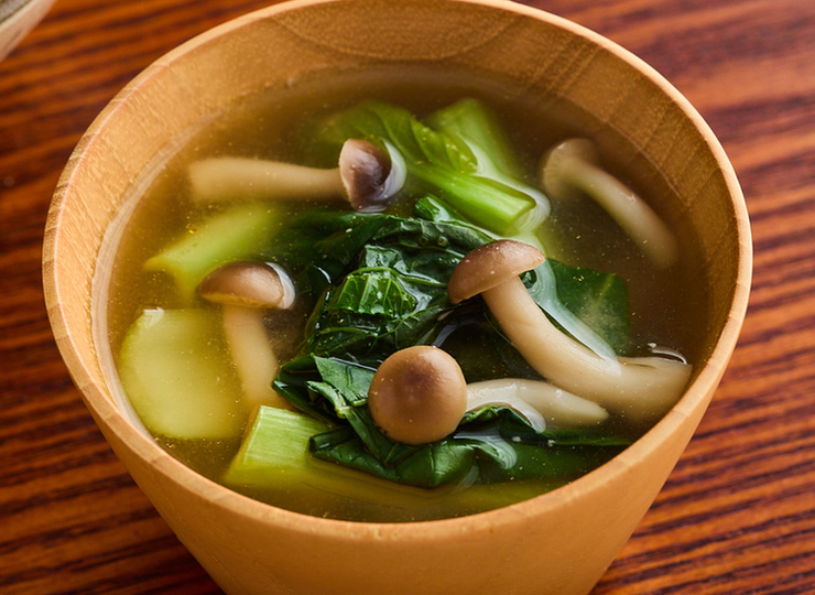小松菜としめじのからしみそ汁