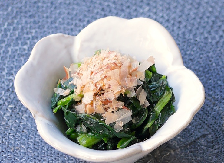 きほんの水だしで作る ほうれん草のお浸し