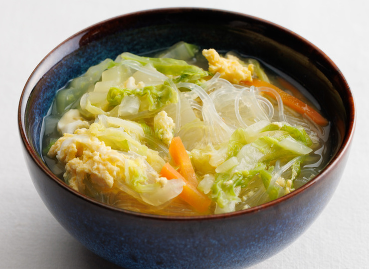 簡単 野菜たっぷり春雨スープ