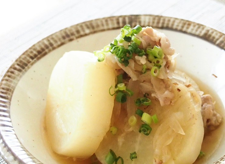 豚と大根の味噌煮込み