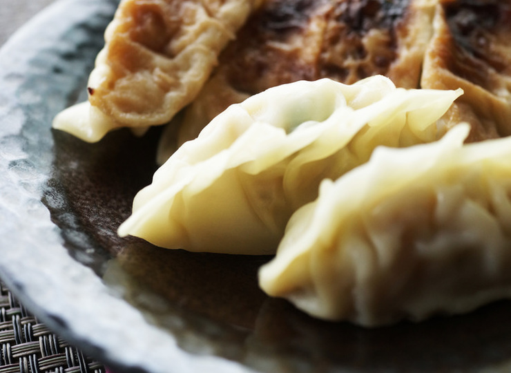 春キャベツと新玉ねぎの焼き餃子