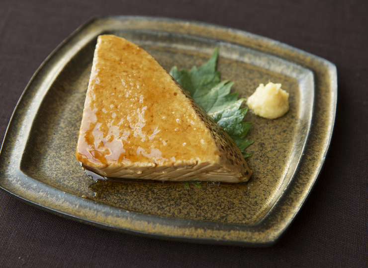 ぶりの照り焼き（えんげ食・介護食）