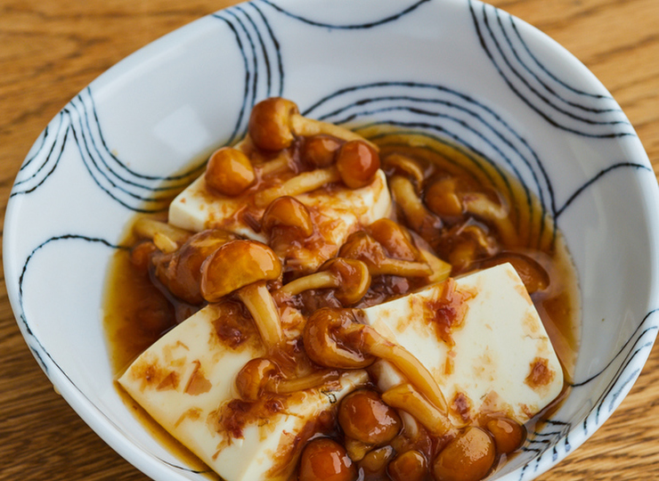 豆腐のなめこあんかけ