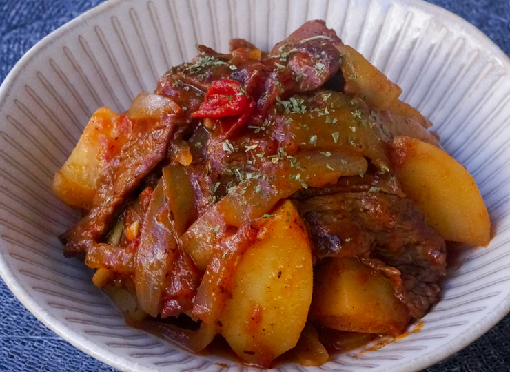 トマト肉じゃが