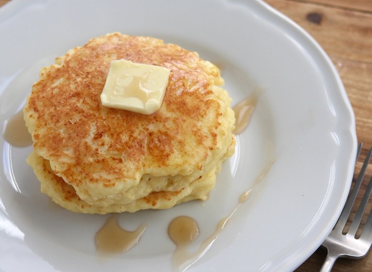 豆腐とヨーグルトのふわふわホットケーキ