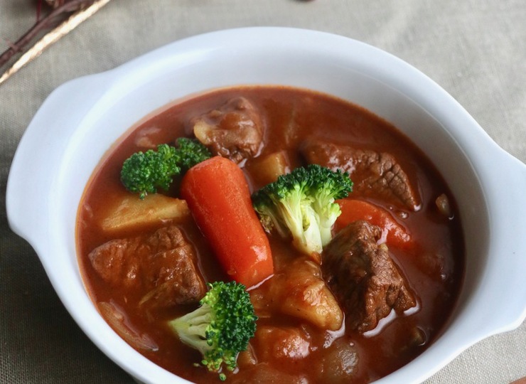 洋食屋さん風ビーフシチュー