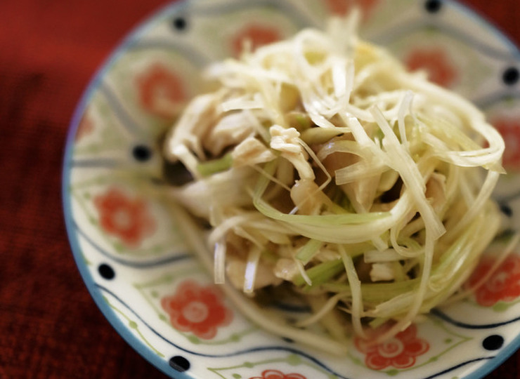 ささみとザーサイと葱のピリ辛和え