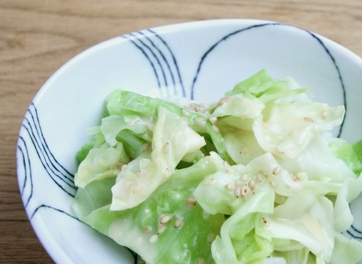 電子レンジで作る キャベツのごま味噌だれ