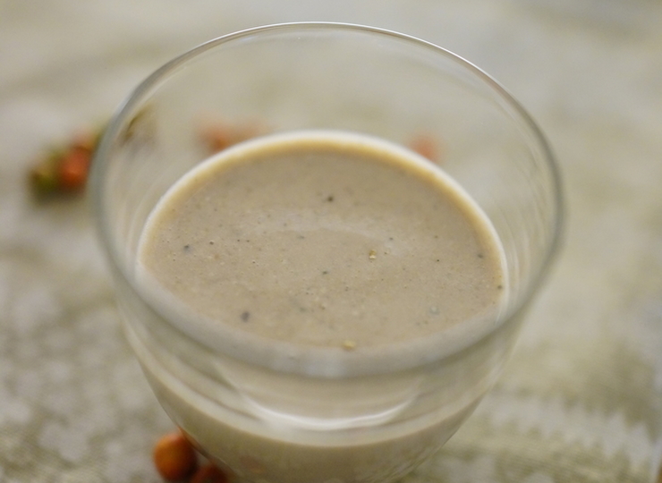 ヘンプとバニラのスムージー