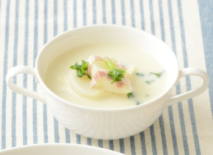 かぶの豆乳 味噌スープ