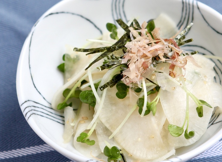 大根と貝割れ菜のごまあえ