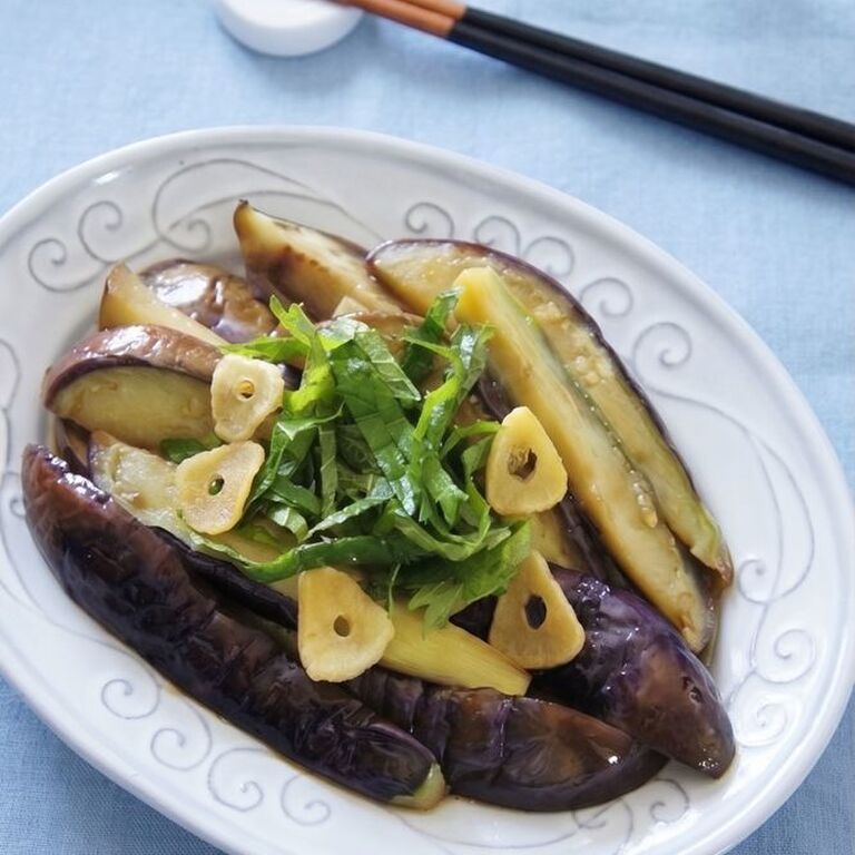 フライパンで 焼きなすのにんにくぽん酢しょうゆ
