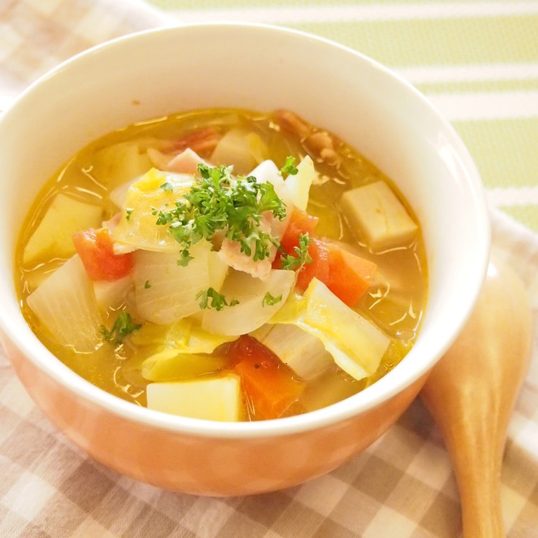 コンソメで簡単 野菜スープ