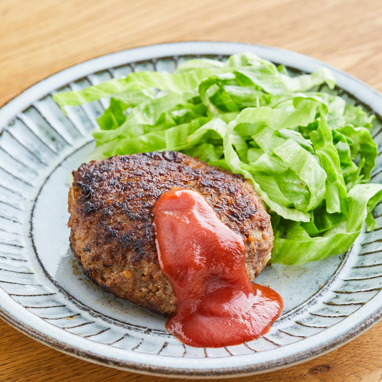 カリウムを抑えた ビーフハンバーグ