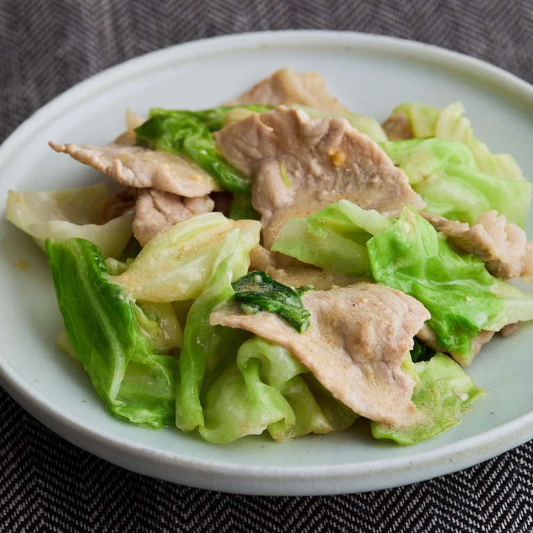 豚肉とキャベツのみそマヨ炒め