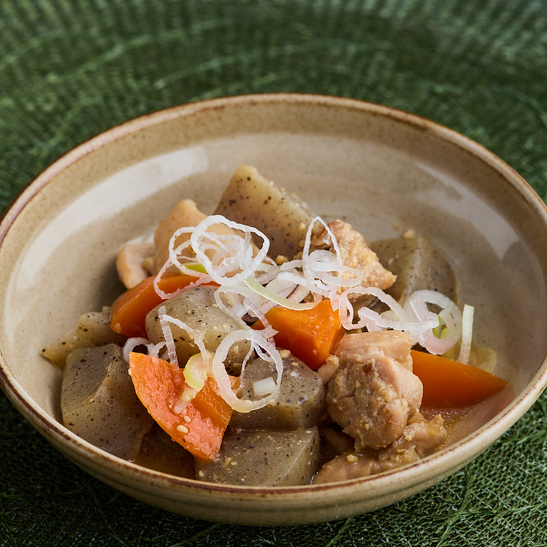 鶏肉とこんにゃくの味噌煮