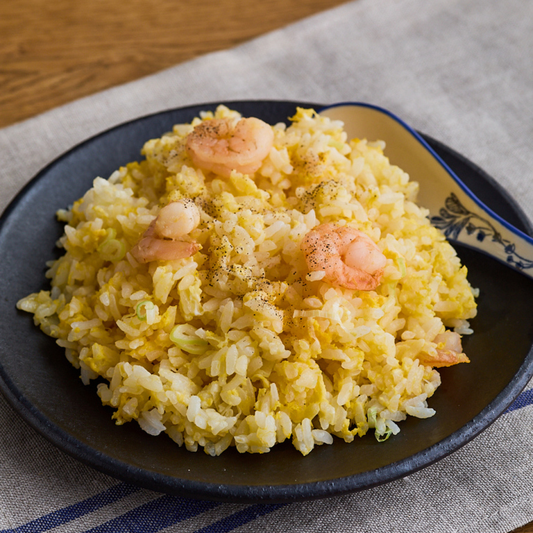 パックご飯で えび中華チャーハン