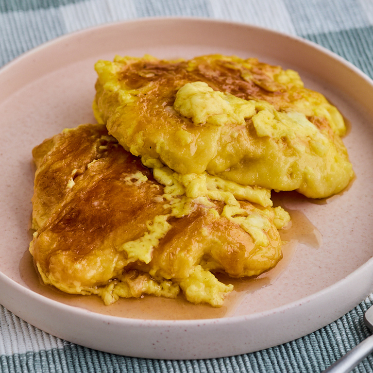 朝食に クロワッサンでフレンチトースト