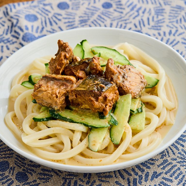 さばみそ煮缶の豆乳ごまだれうどん