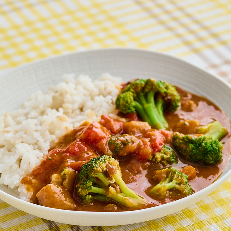 市販のレトルトで カレーライス