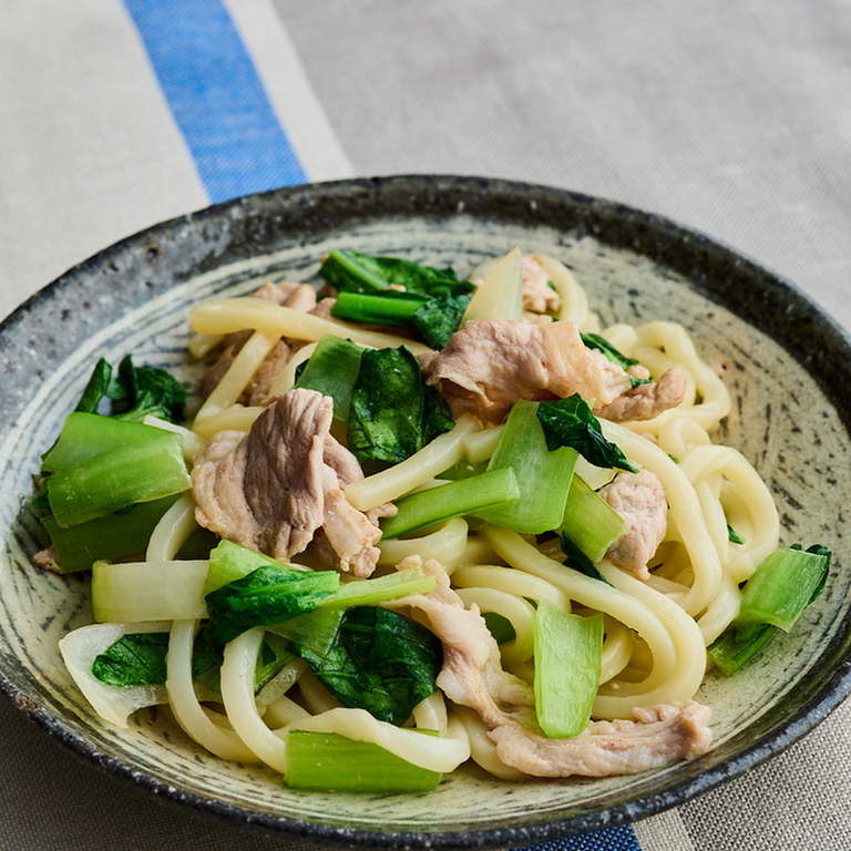 小松菜と豚肉の焼きうどん