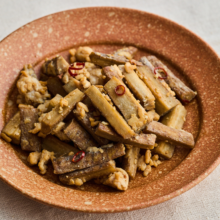 ごぼうと鶏ひき肉の甘辛炒め