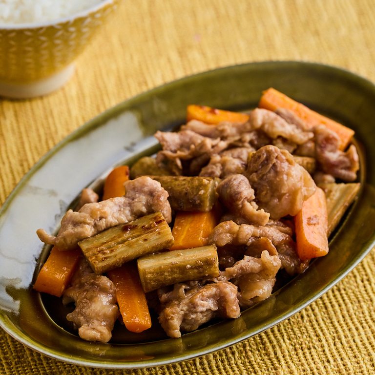 豚肉と根菜の甘酢炒め