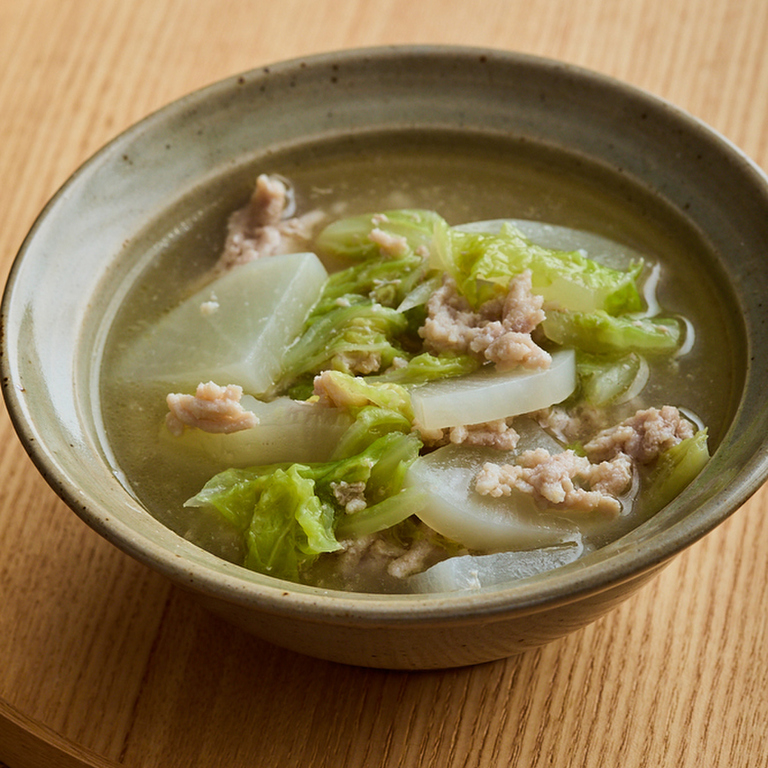 白菜と鶏ひき肉のおかずスープ