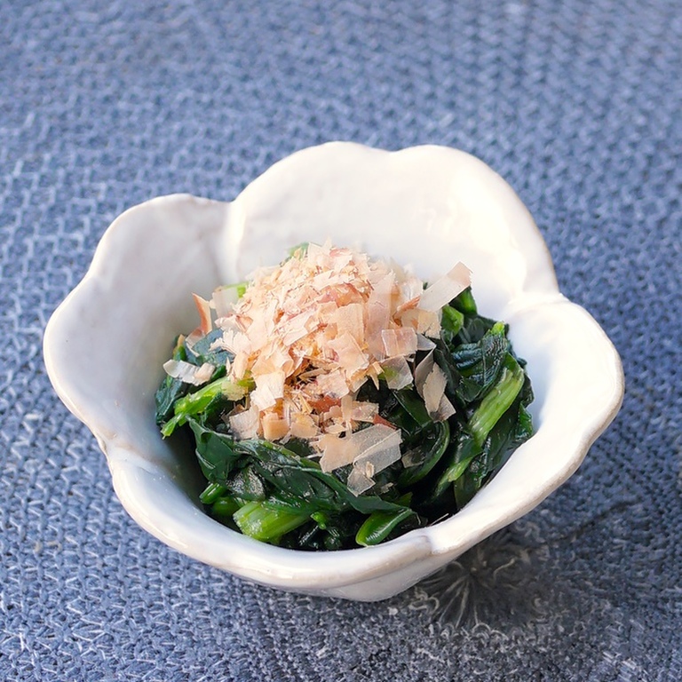 きほんの水だしで作る ほうれん草のお浸し