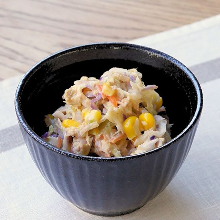 コンビニ食材で ツナマヨサラダ