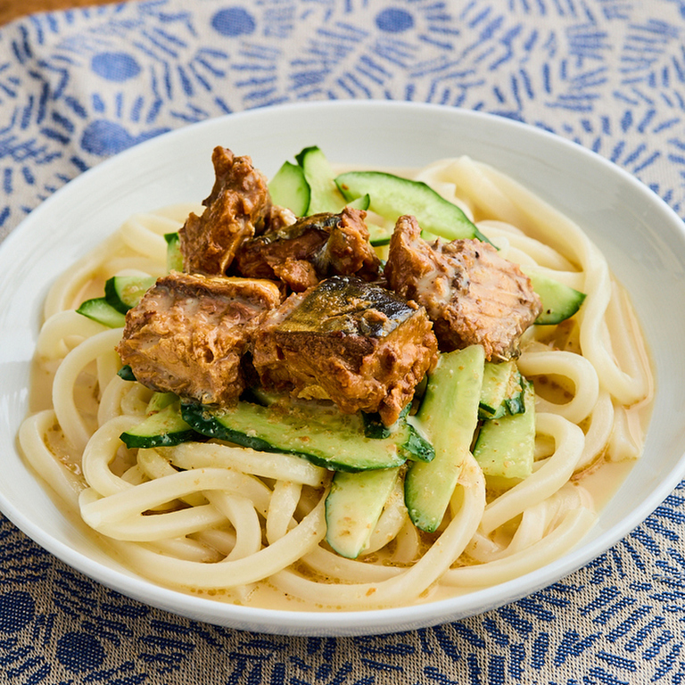 さばみそ煮缶の豆乳ごまだれうどん