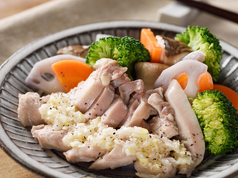 レンジでお手軽 鶏と野菜のねぎ塩だれ