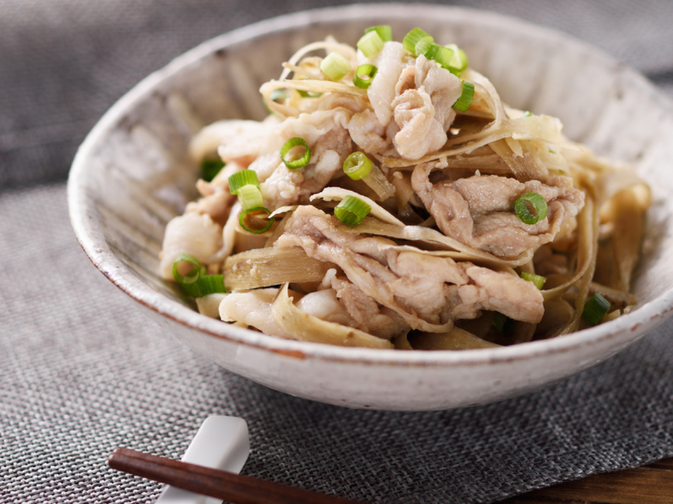 レンジで作る 豚肉とごぼうの生姜煮風