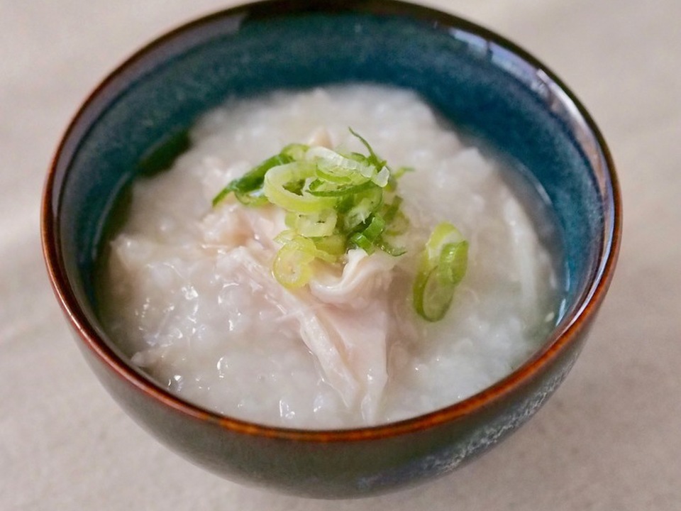 サラダチキンで簡単 中華風鶏粥