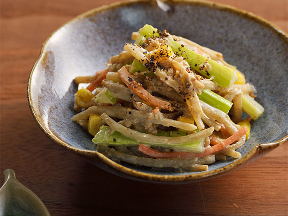 ごぼうセロリサラダ