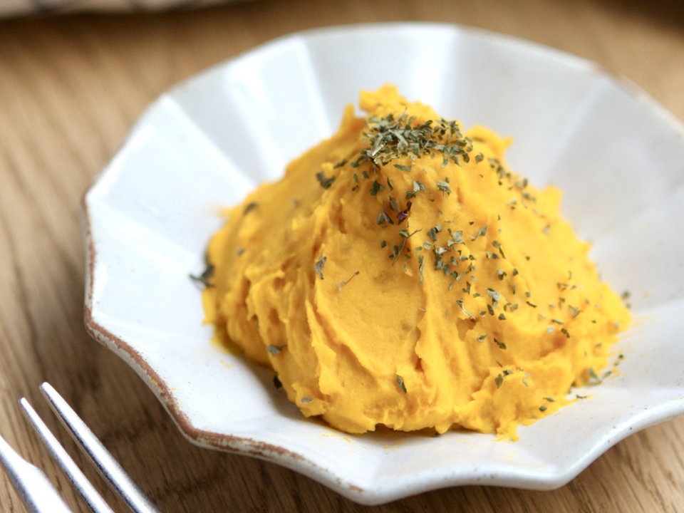 ヨーグルトであっさり かぼちゃサラダ