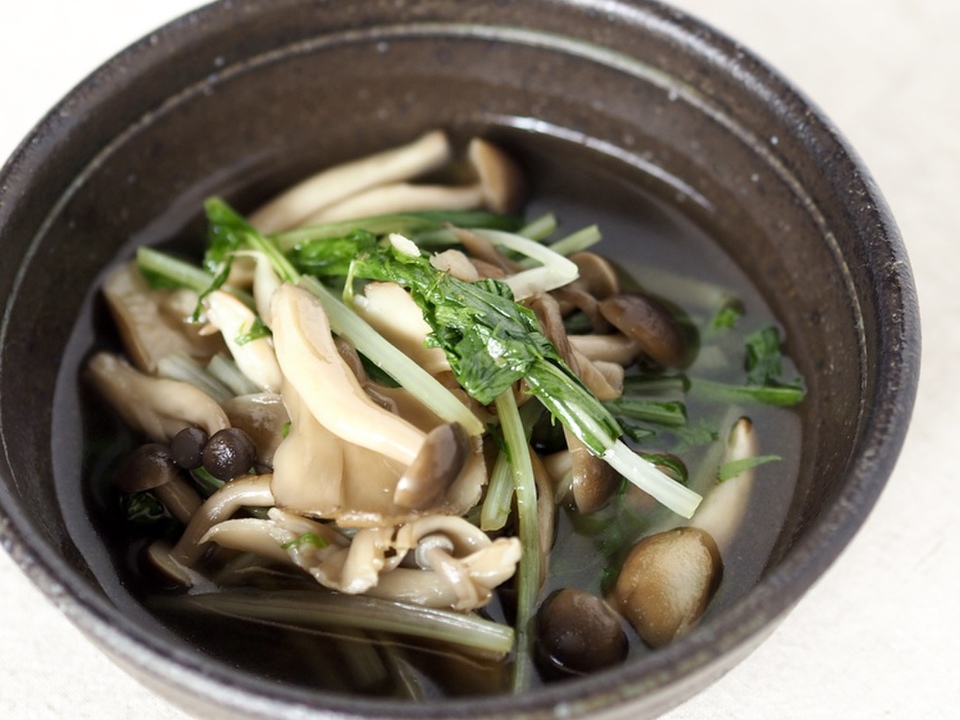 簡単 水菜と茸のあっさり煮浸し柚子胡椒で