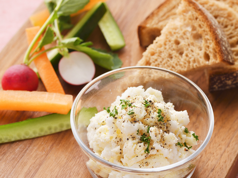 はんぺんとクリームチーズのディップ