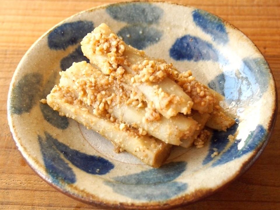 だしが香る たたきごぼう