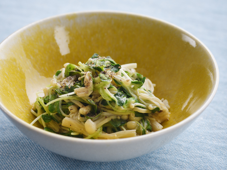 えのきと貝割れのあっさり和え