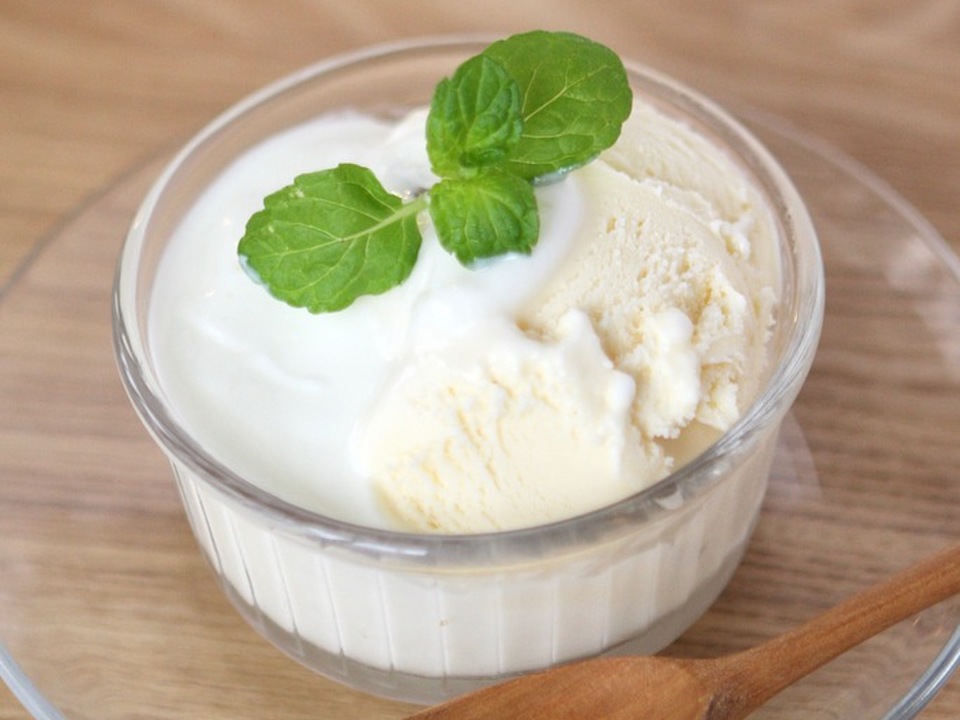 ヨーグルトがけバニラアイス